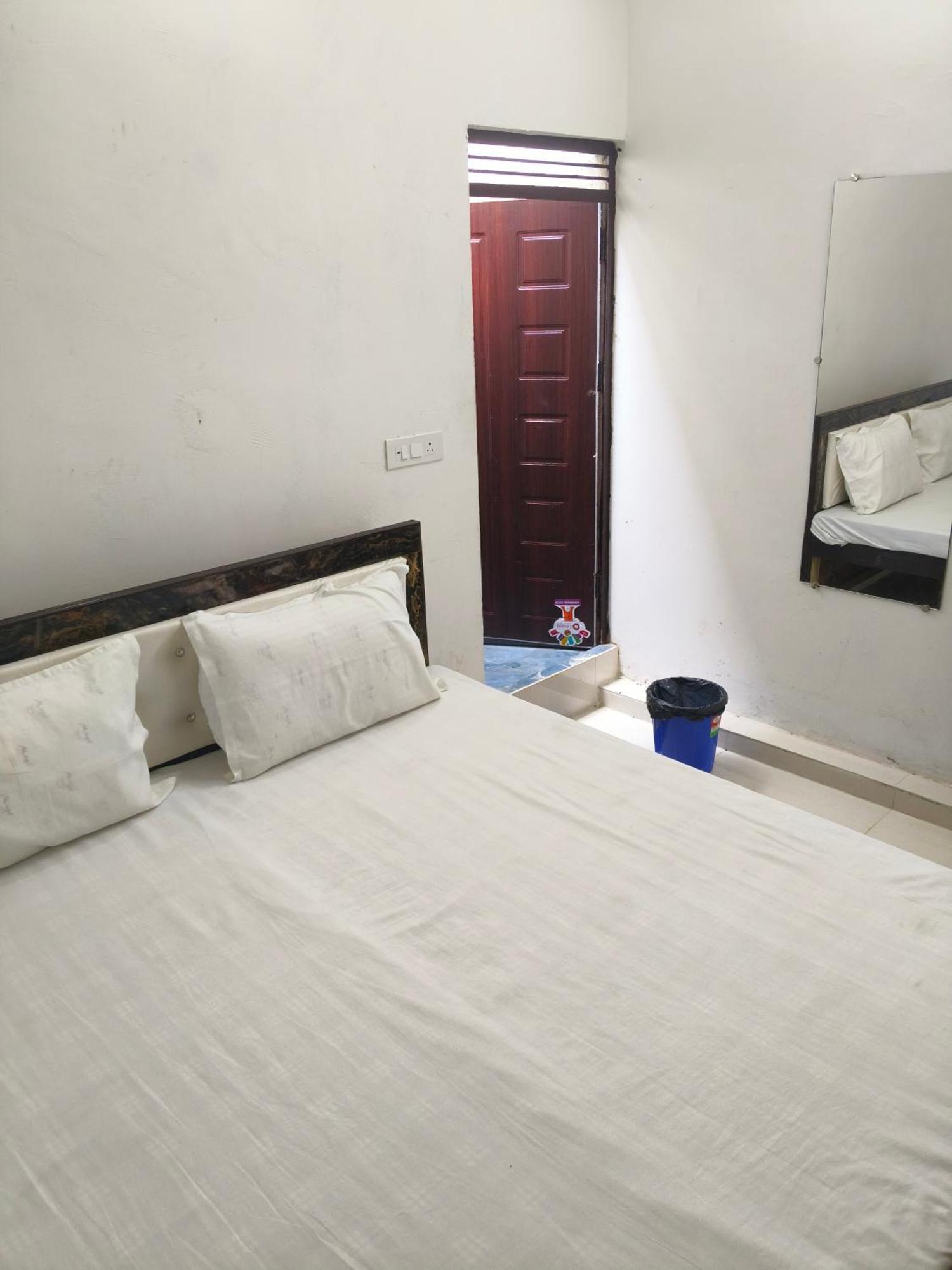 Rameshwar Dham Andhra Bhavan Naimisharanya Luaran gambar