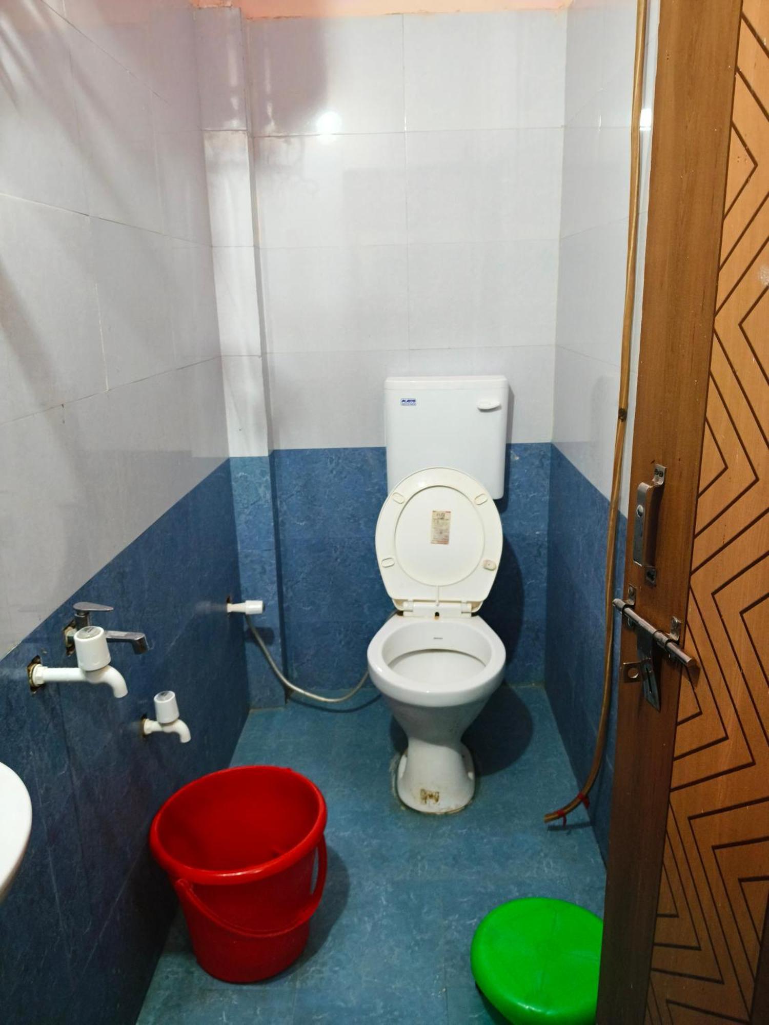 Rameshwar Dham Andhra Bhavan Naimisharanya Luaran gambar