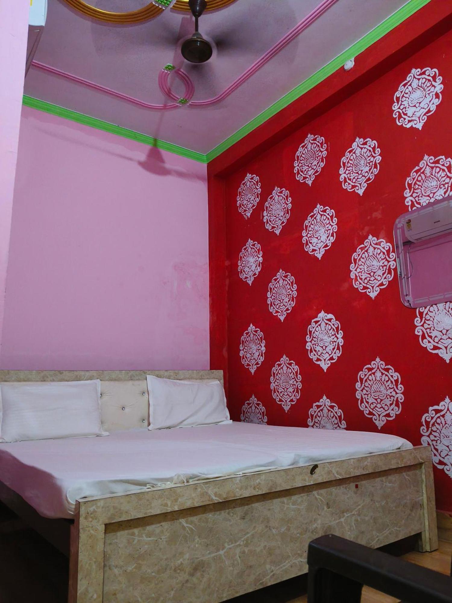 Rameshwar Dham Andhra Bhavan Naimisharanya Luaran gambar